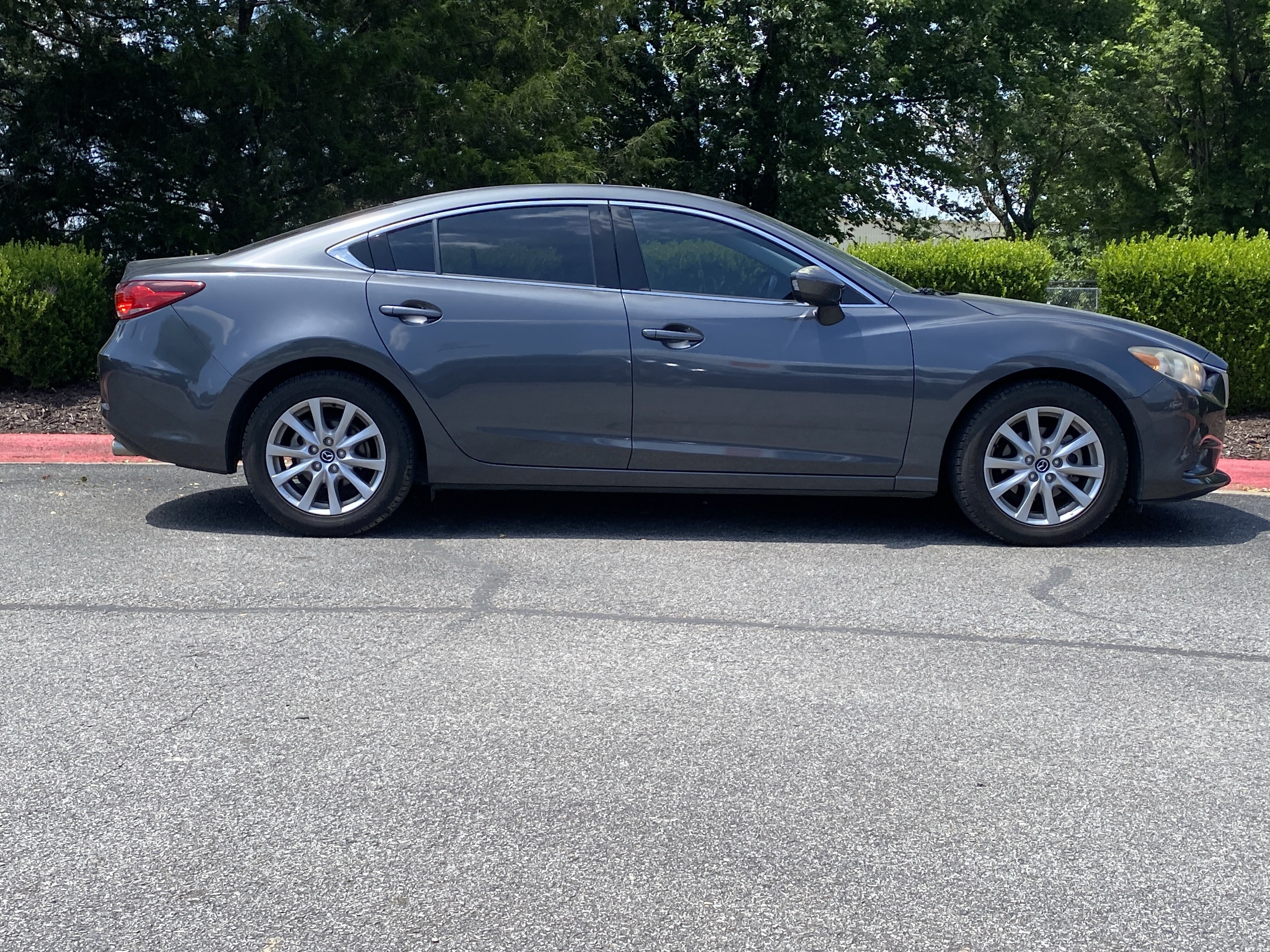 Used 2016 Meteor Gray Mica Mazda i Sport image 2