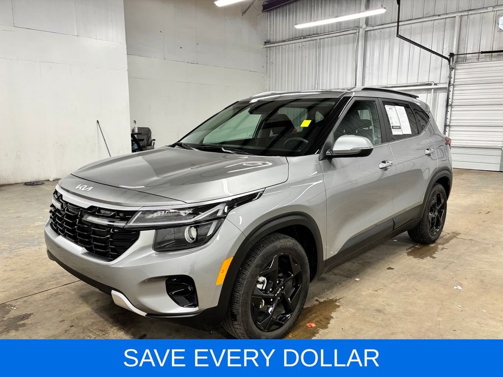 Used 2026 Gray Kia EX image 3
