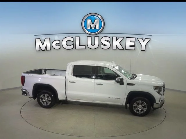 2025 GMC Sierra 1500 SLT - Photo 12