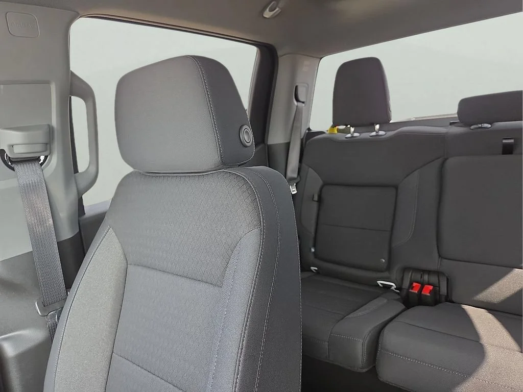 New 2026 Summit White GMC Elevation image 19