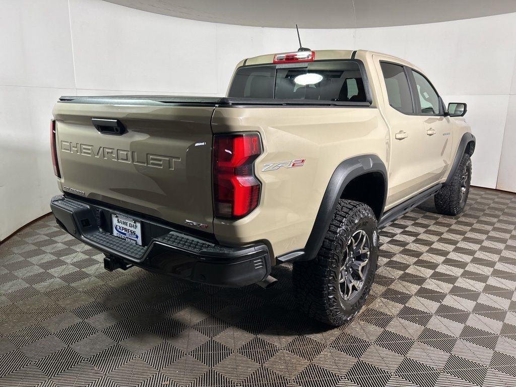 Used 2024 Sand Dune Metallic Chevrolet ZR2 image 6