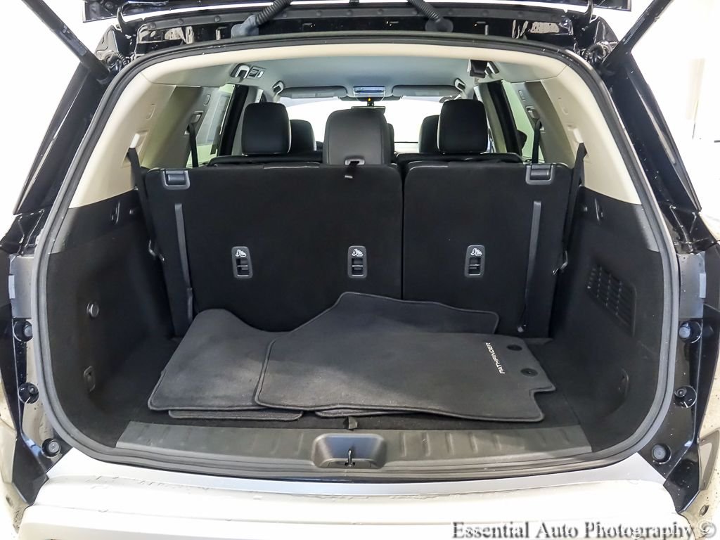 Certified Used 2025 Super Black Nissan SL image 23