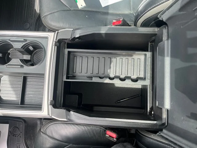 Used 2017 Shadow Black Ford Platinum image 25