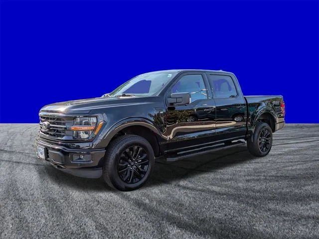 New 2026 Agate Black Metallic Ford XLT image 8