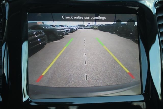 Used 2019 Green Jeep Limited image 7