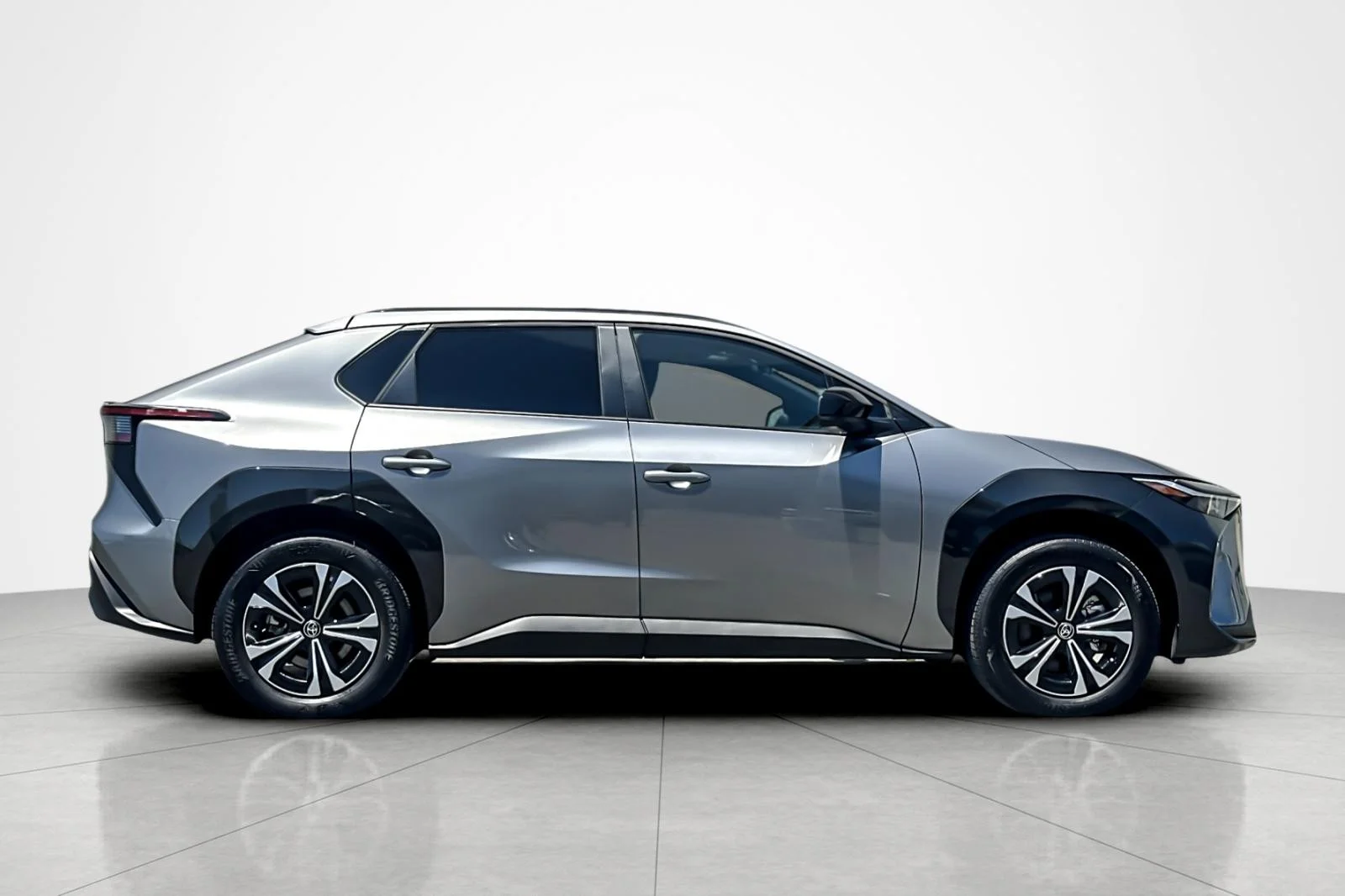 Certified Used 2025 Heavy Metal Toyota XLE image 6