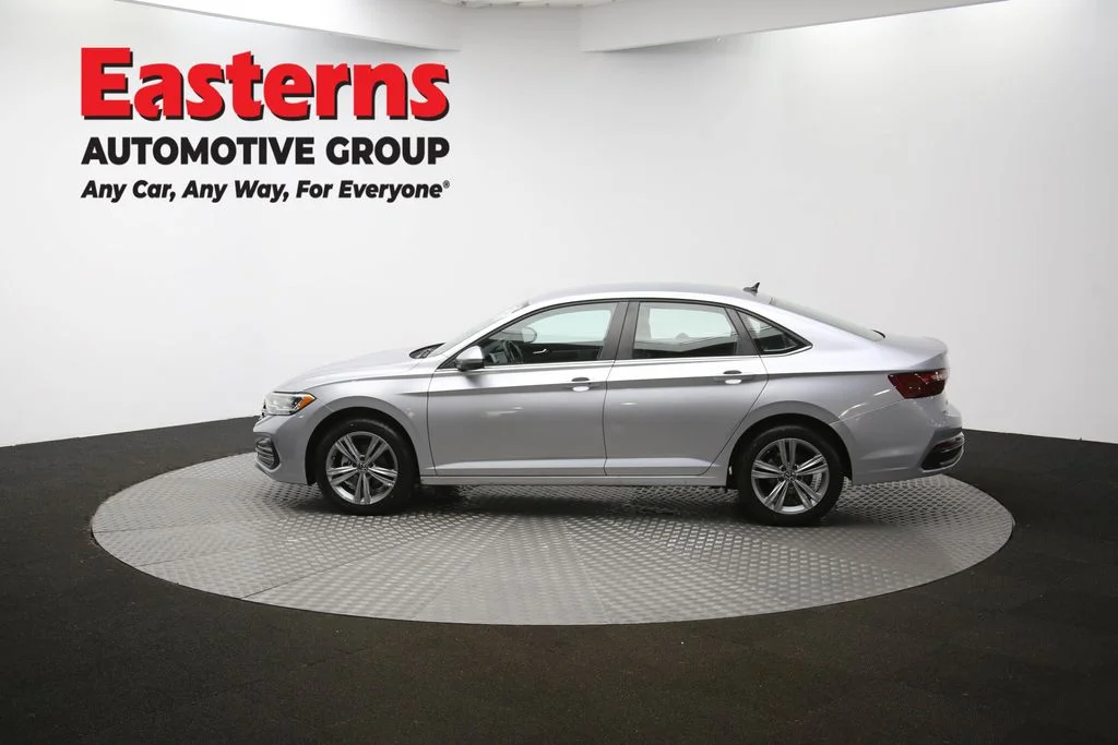 Used 2024 Silver Volkswagen 1.5T SE image 57