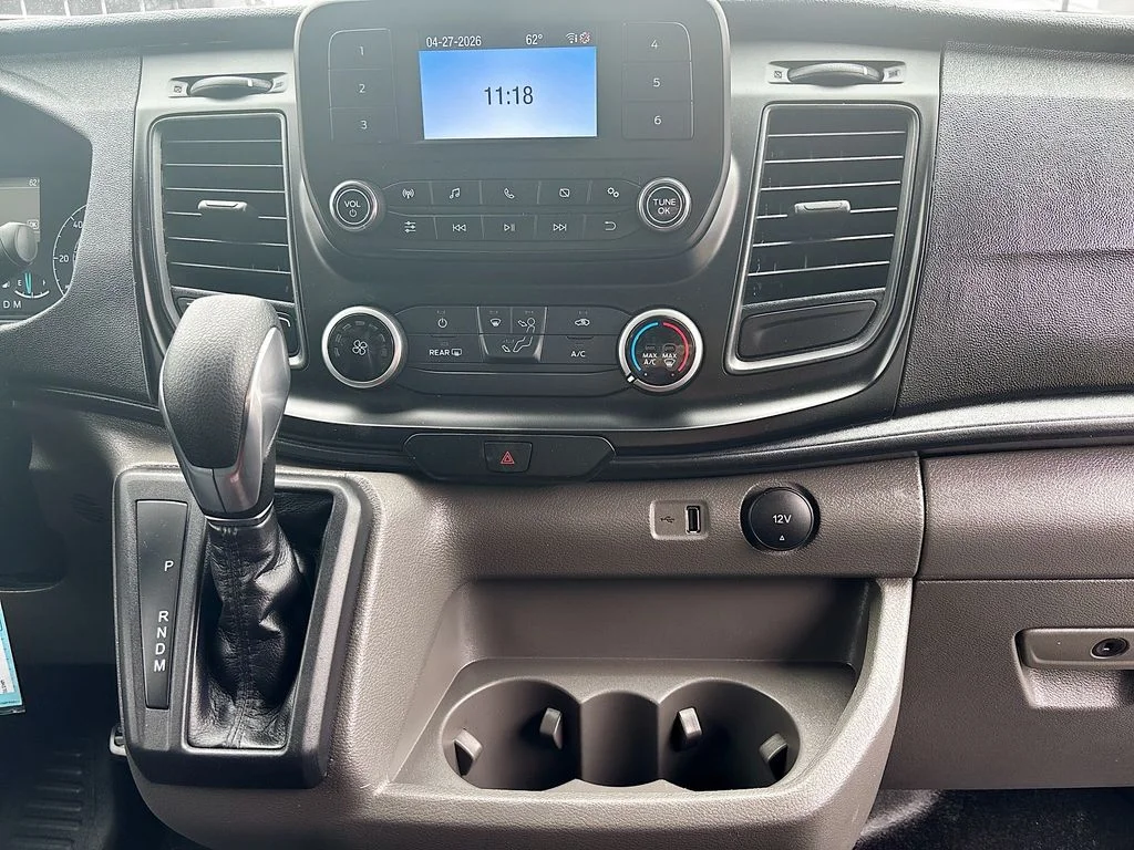 Used 2025 Oxford White Ford Base image 26