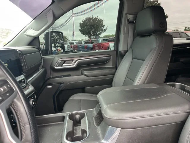 Used 2024 Gray Chevrolet LTZ image 9