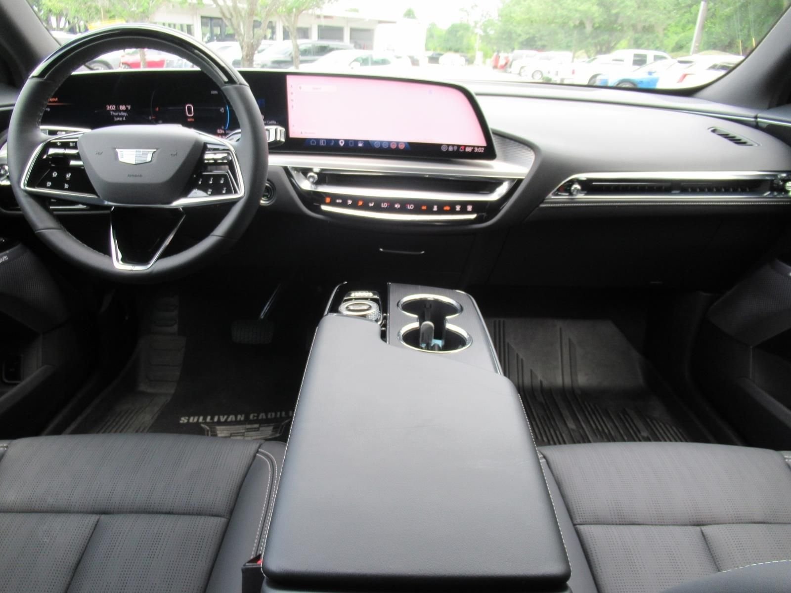 Used 2025 Red Cadillac Luxury image 13