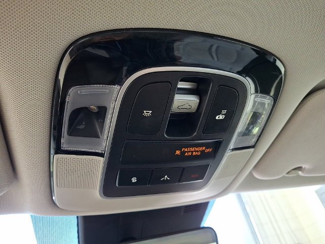 Certified Used 2021 Gray Hyundai SEL image 30