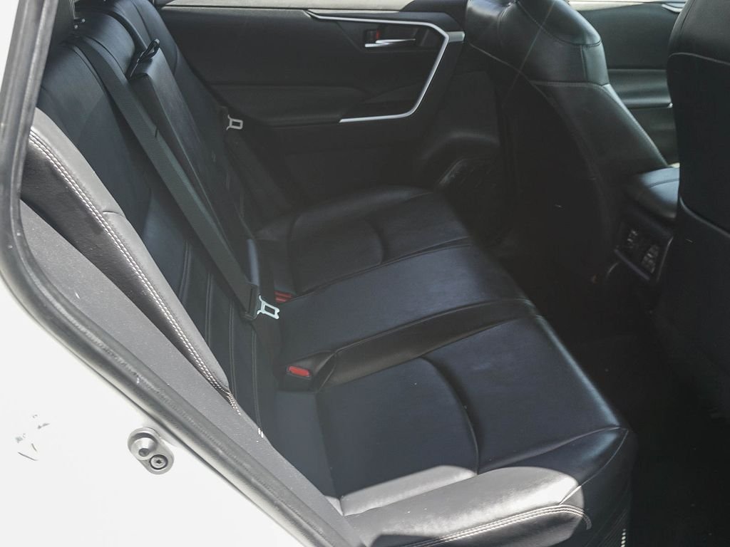 Used 2022 White Toyota XLE Premium image 13