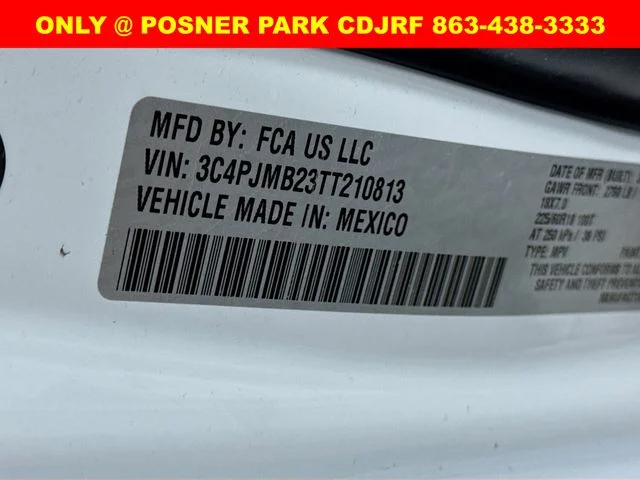 New 2026 Bright White Clear-Coat Exterior Paint Jeep Laredo image 30