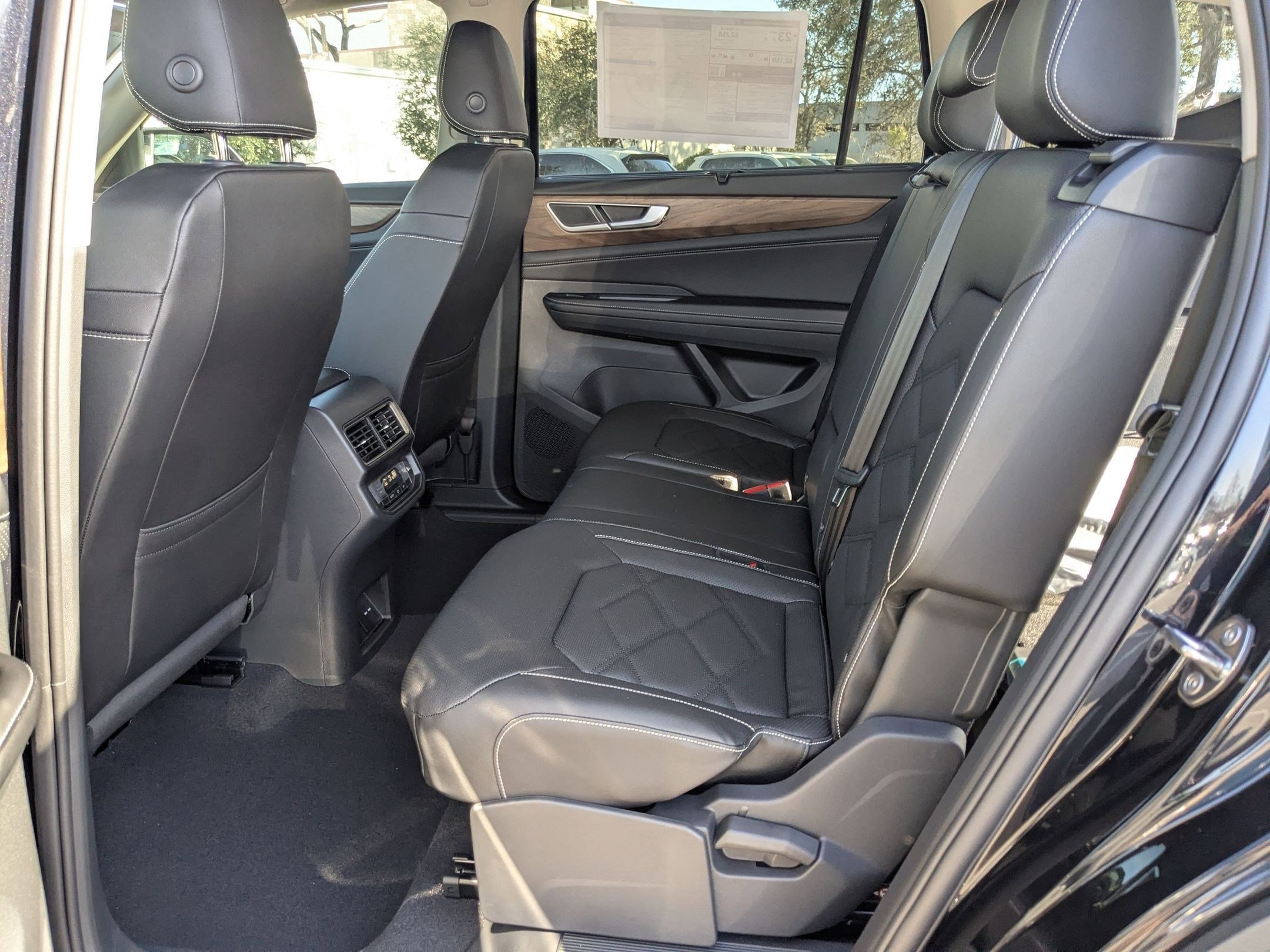 New 2026 Deep Black Pearl Volkswagen 2.0T SE w/Technology image 14