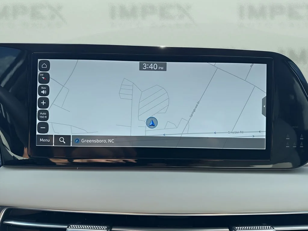 Used 2025 White Hyundai Calligraphy image 21