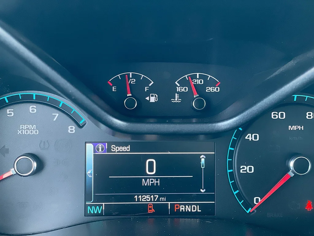 Used 2018 Summit White Chevrolet LT image 12