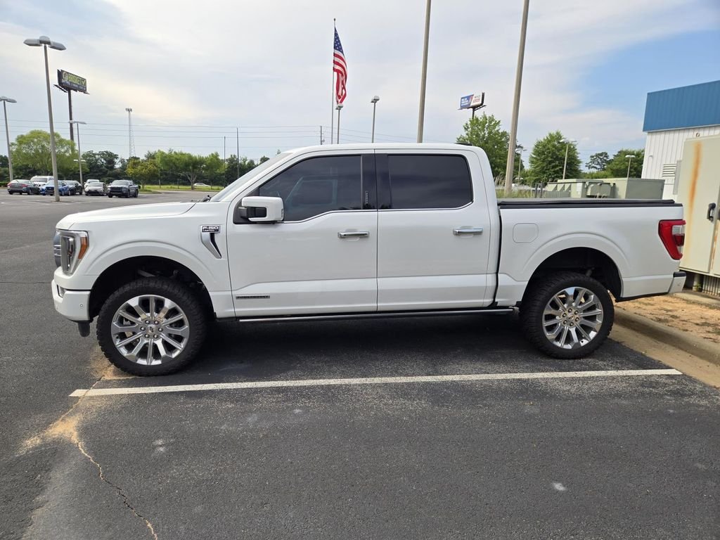 Used 2021 White Ford Limited image 6