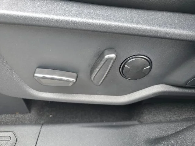 New 2025 Oxford White Ford Badlands® image 50