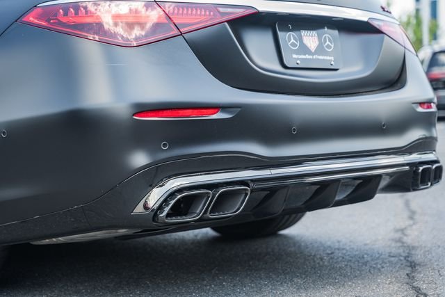 Certified Used 2025 Obsidian Black Metallic Mercedes-Benz S 63 E AMG® image 9
