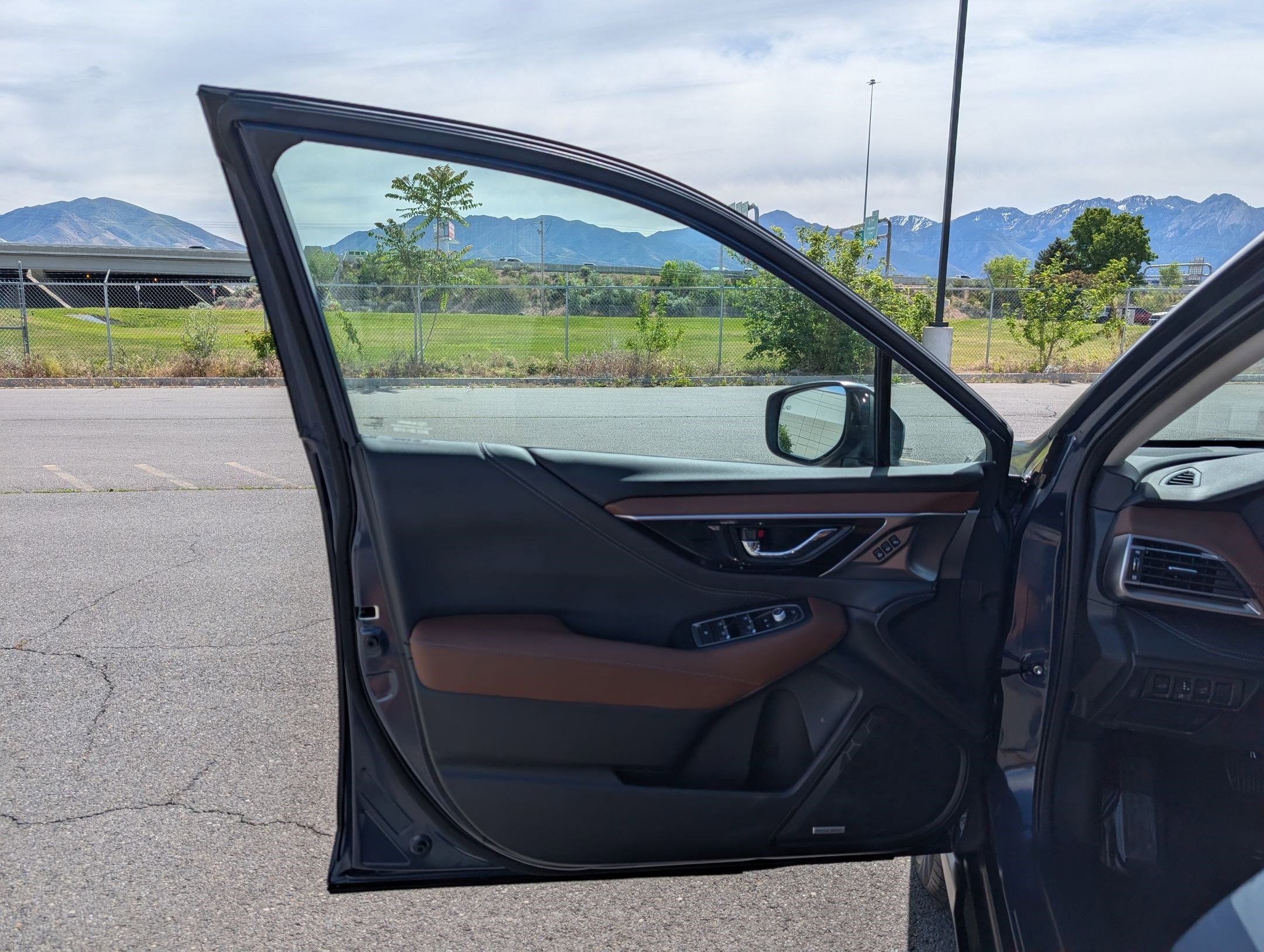 Used 2025 Cosmic Blue Pearl Subaru Touring XT image 12