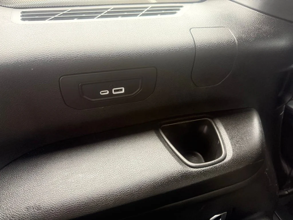 Used 2024 Black Jeep Altitude X image 38