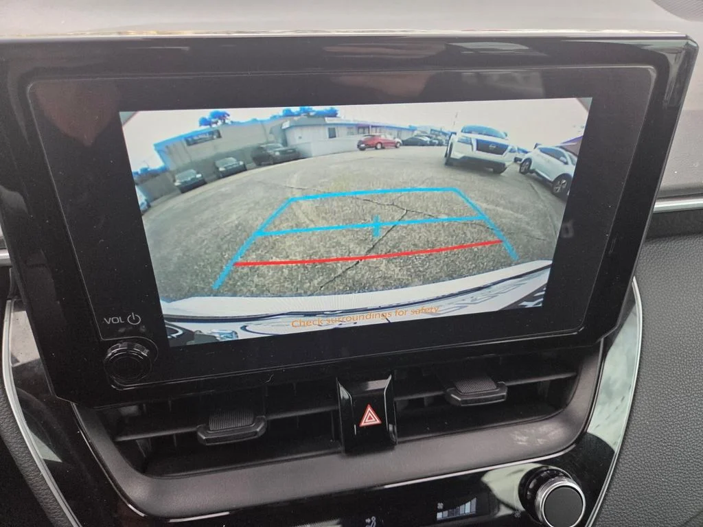 Used 2024 White Toyota LE image 16