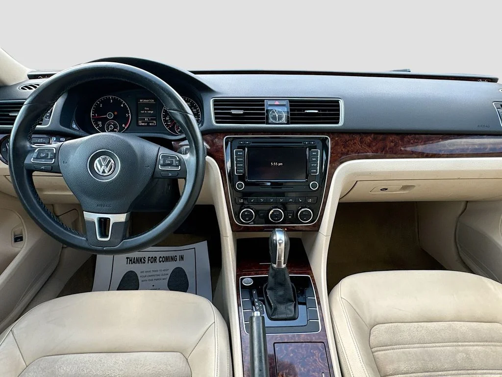 Used 2012 Blue Volkswagen TDI SEL Premium image 25