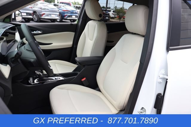 New 2026 Summit White Buick Preferred image 14