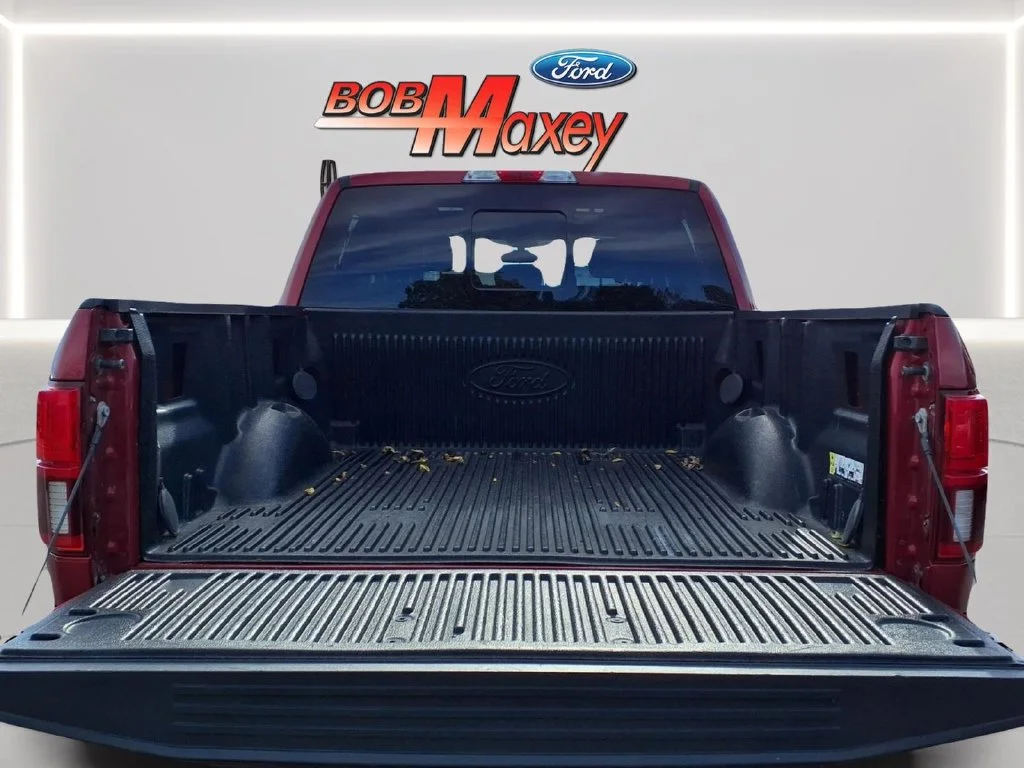 Used 2020 Red Ford XLT image 9