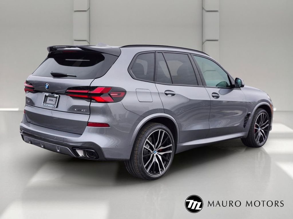 New 2026 Gray BMW xDrive40i image 3