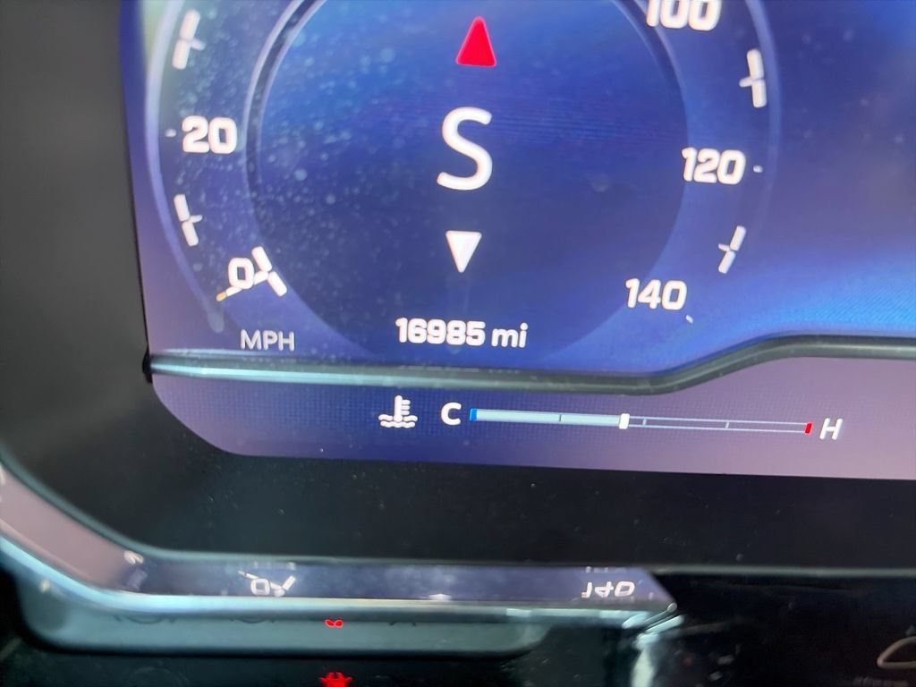 Certified Used 2025 Summit White Chevrolet LT image 12