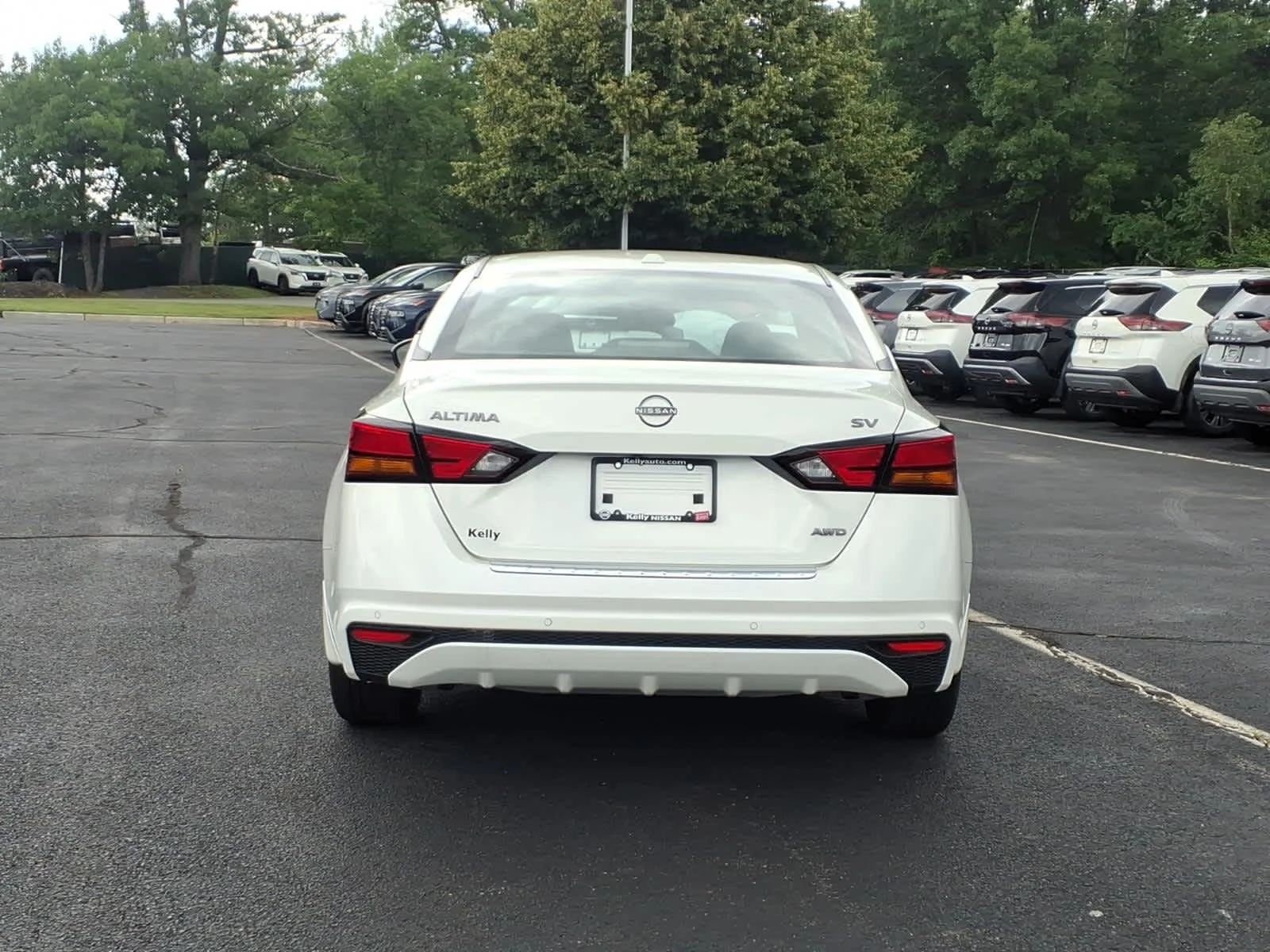 Certified Used 2023 Pearl White Tricoat Nissan 2.5 SV image 6
