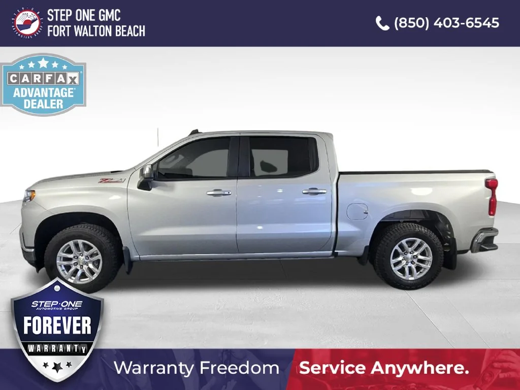 Used 2020 Silver Chevrolet LT image 8