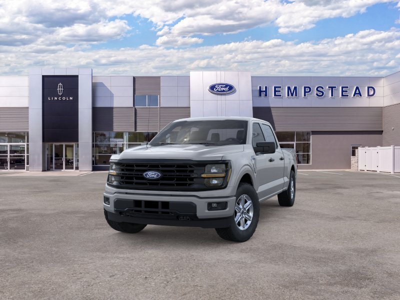 New 2026 Avalanche Ford XLT image 2