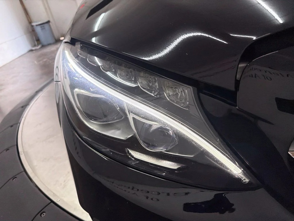 Used 2015 Black Mercedes-Benz C 400 image 10