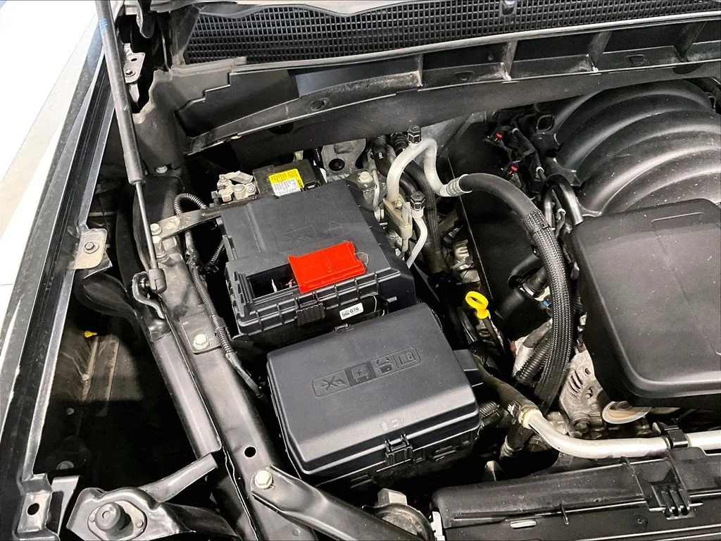 2024 GMC Sierra 1500 SLT - Photo 30