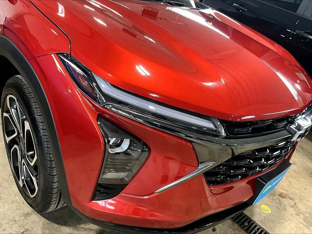 Used 2024 Red Chevrolet 2RS image 31
