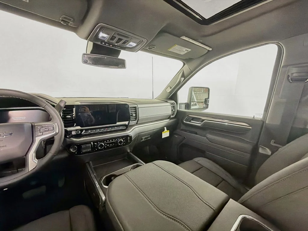 2026 Chevrolet Silverado 3500HD LTZ - Photo 22