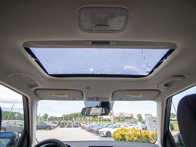 New 2026 Black Hyundai SEL image 20