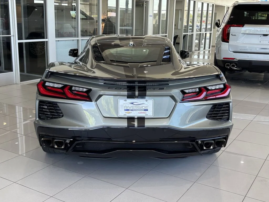 Used 2023 Hypersonic Gray Metallic Chevrolet 2LT image 8