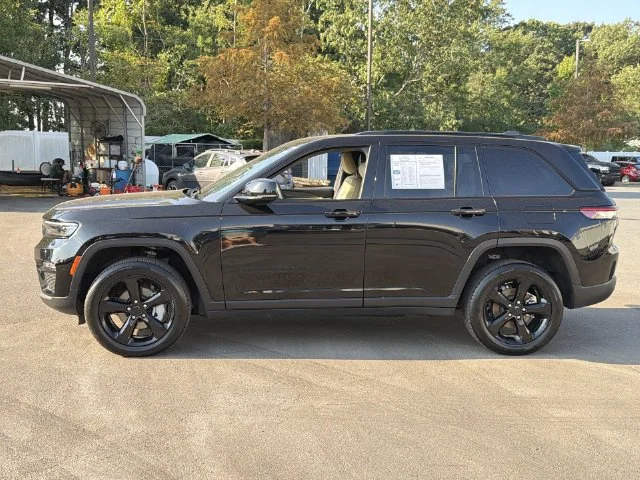 Used 2025 Black Jeep Limited image 10