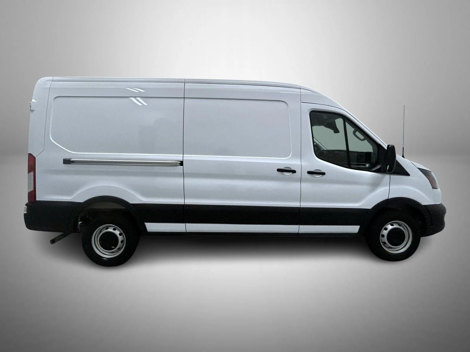 Used 2025 White Ford Base image 4