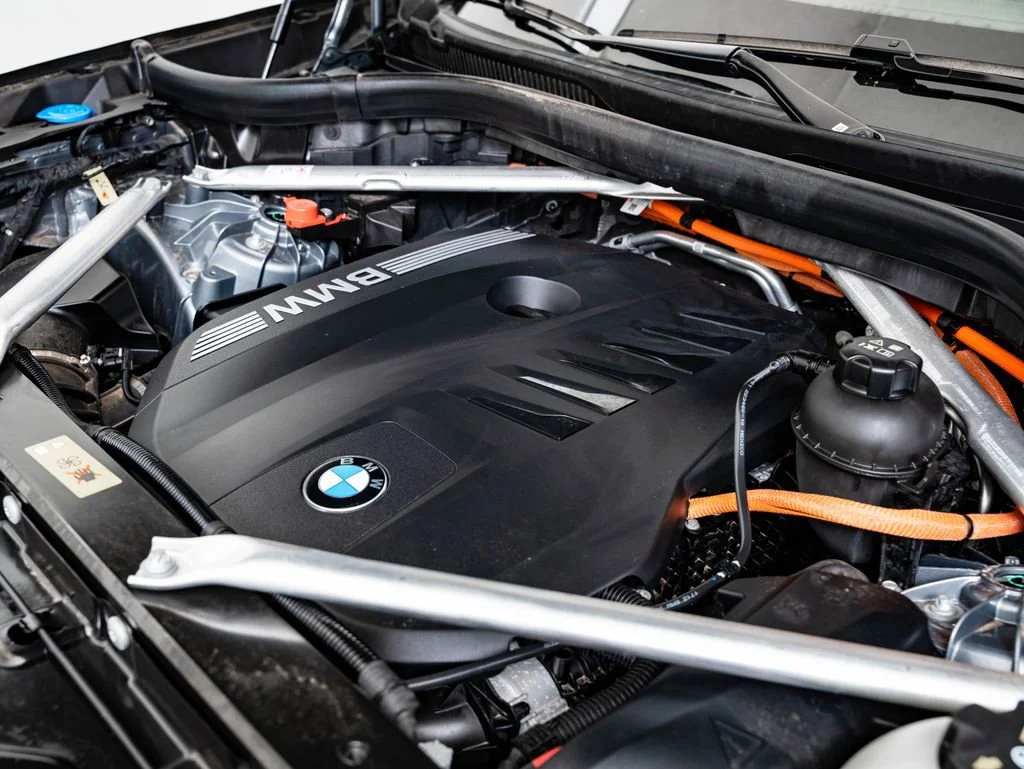 Used 2024 Skyscraper Gray Metallic BMW xDrive50e image 49