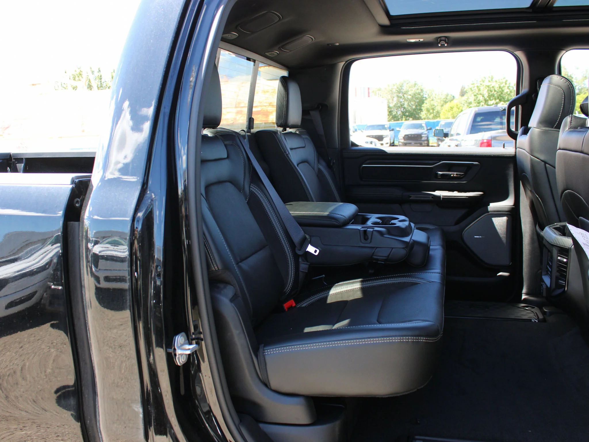 New 2026 Black RAM Sport* image 12