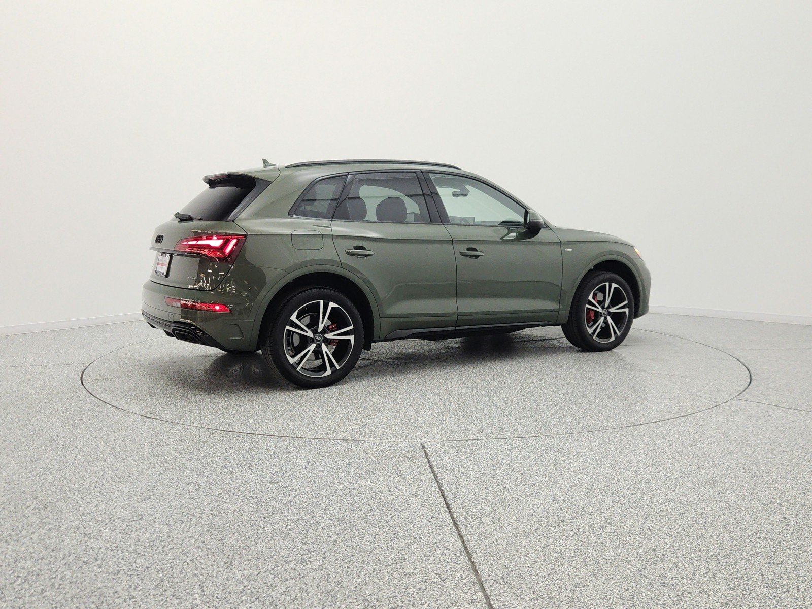 Used 2025 District Green Metallic Audi S line Premium Plus 45 TFSI quattro image 5
