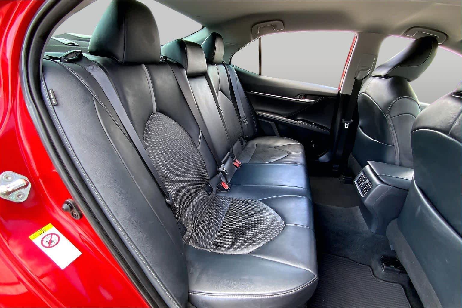 Used 2019 Supersonic Red Toyota XSE image 19