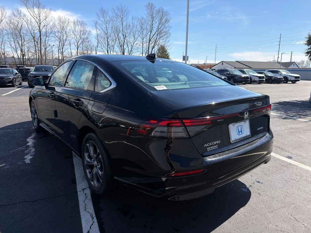 New 2026 Crystal Black Pearl Honda EX-L image 3