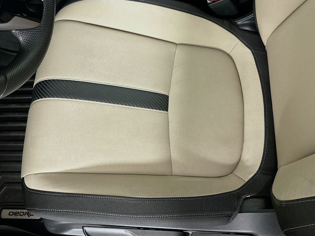 2019 Honda Civic Hatchback EX - Photo 19