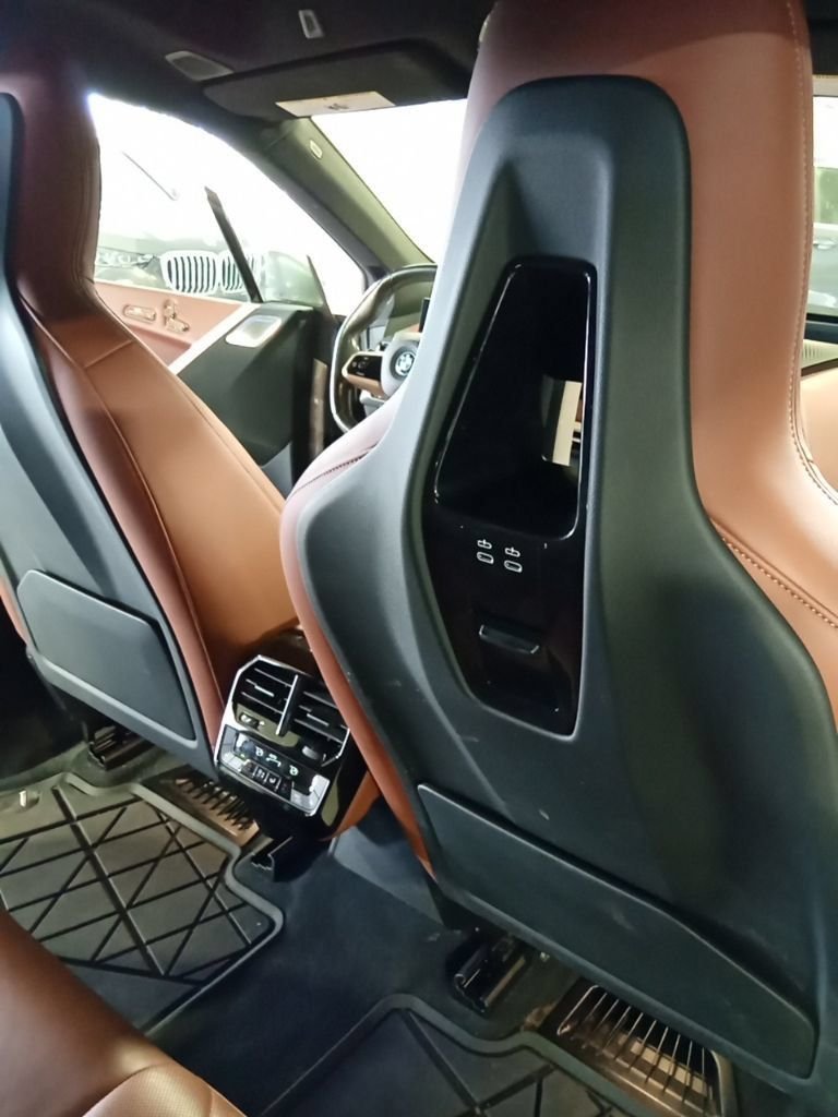 Certified Used 2023 Gray Metallic BMW M60 image 17