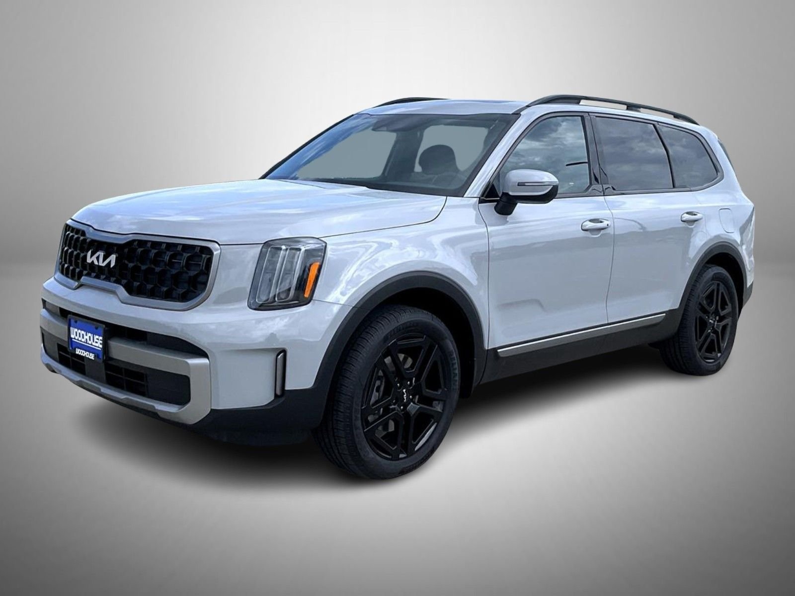 Used 2023 Gray Kia EX X-Line image 1